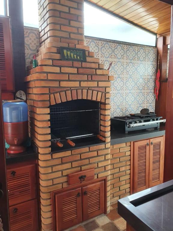  Linda casa a poucos metros da praia