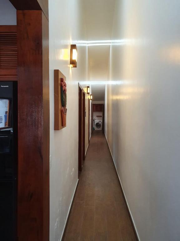  Linda casa a poucos metros da praia