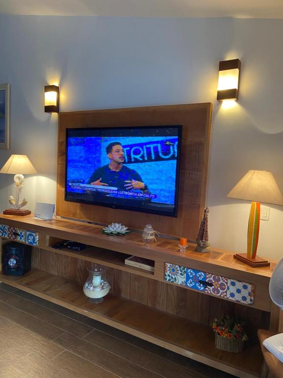  Linda casa a poucos metros da praia