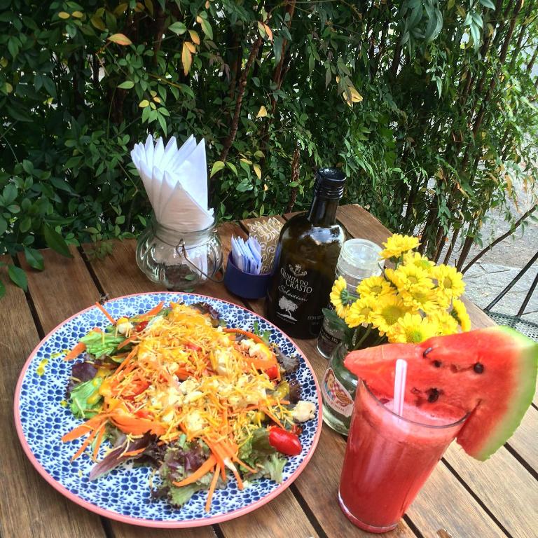  Cool Loft Comfort & great location