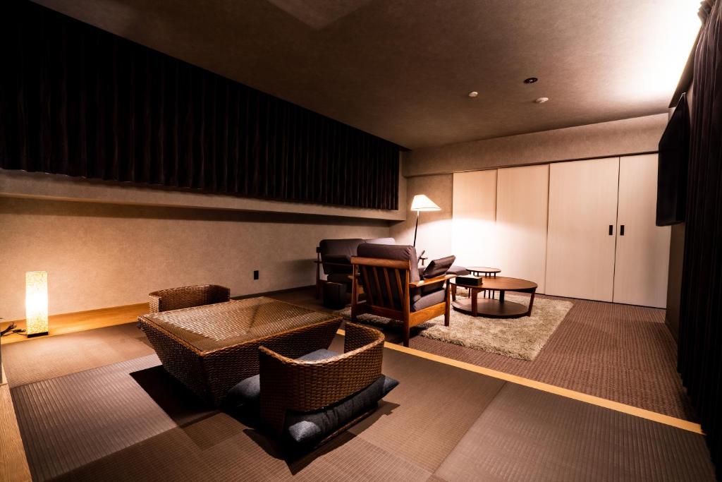 Posezení v ubytování Randor Hotel Namba Osaka Suites