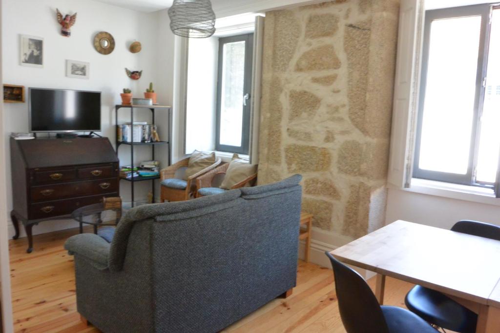 Sostoa Studio Porto, by Flat in Porto - Studio Apartment