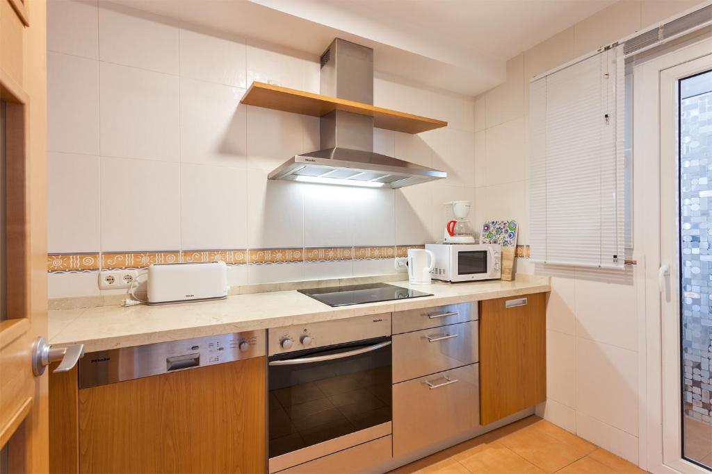 Kuchyňa alebo kuchynka v ubytovaní Apartamento SAN FERMIN