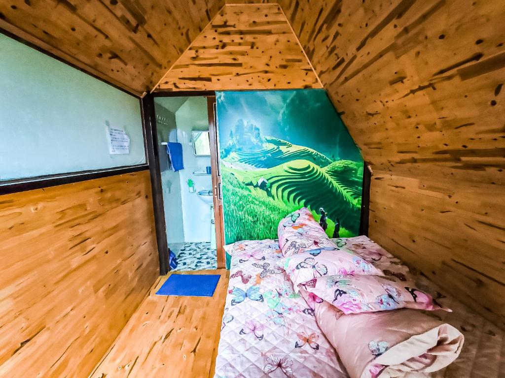 TV a/nebo společenská místnost v ubytování Flourish Homestay