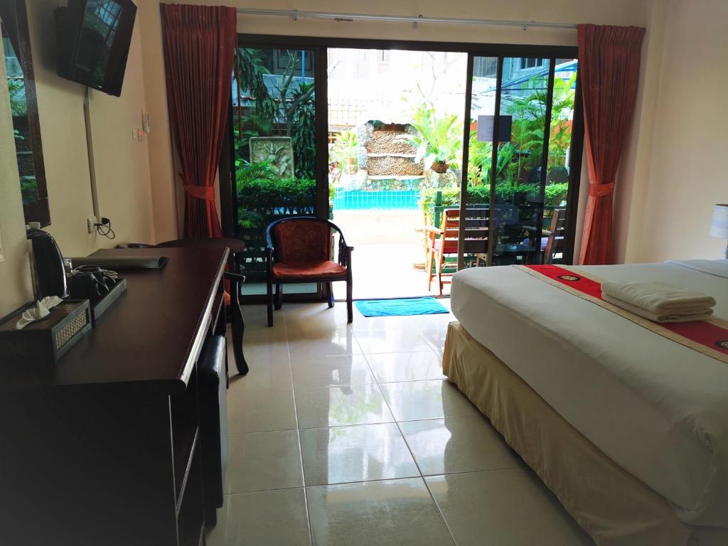 Seven Seas Hotel Patong Beach - Resim 21