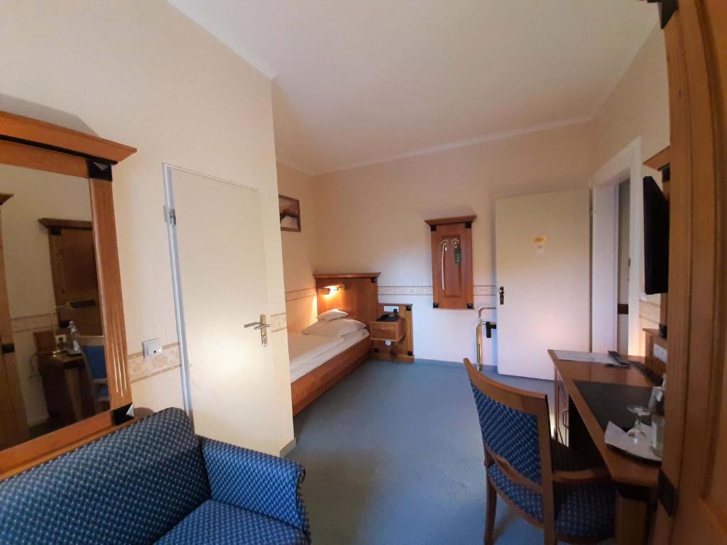 TV a/nebo společenská místnost v ubytování Hotel Krupp