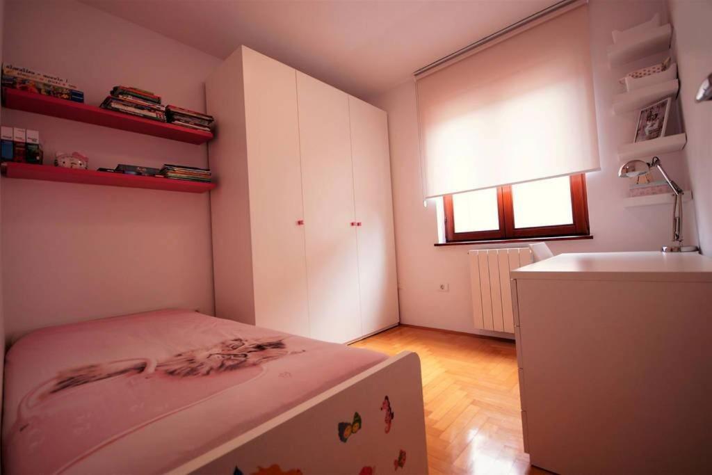 Posteľ alebo postele v izbe v ubytovaní Villa Cadetta