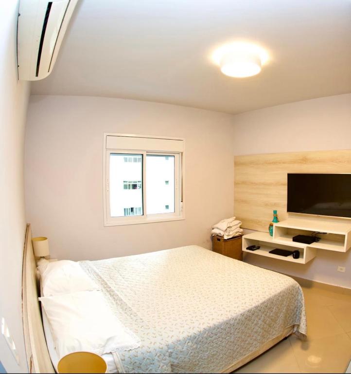  Prédio e Apartamento Novo Perto da Praia :)