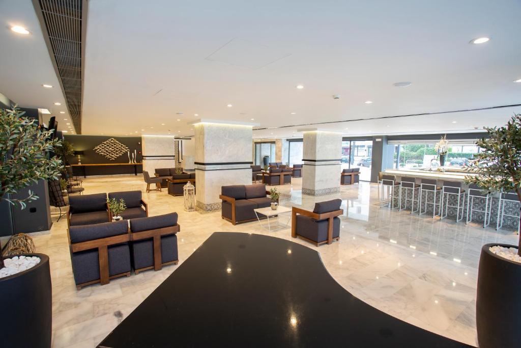 Alexia Premier City Hotel