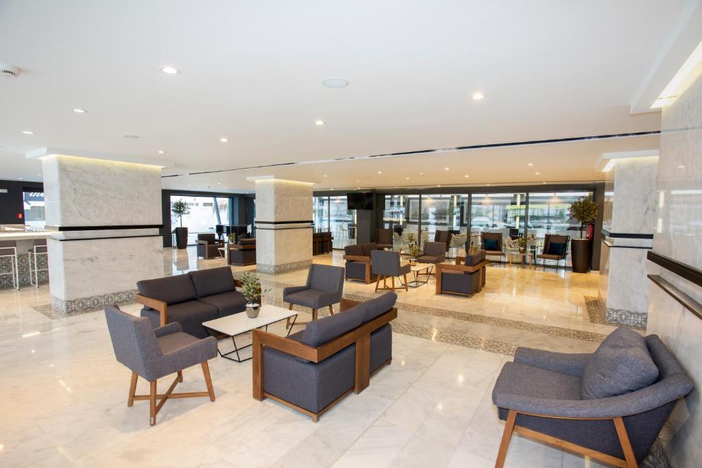 Alexia Premier City Hotel