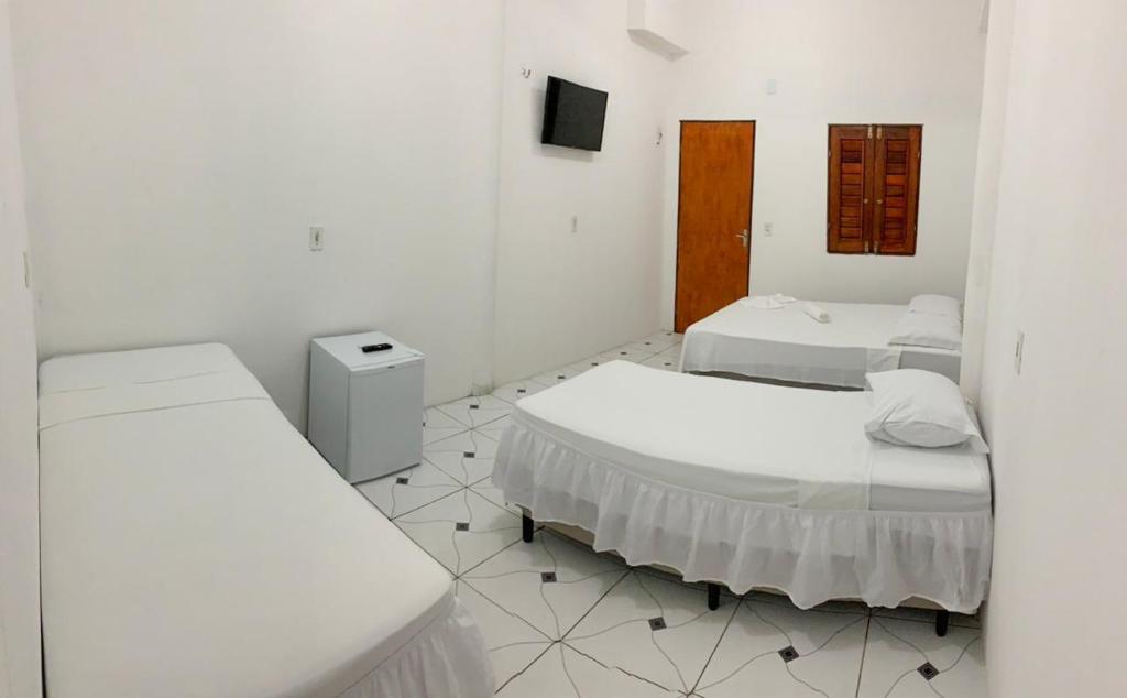  Pousada Jacare Beach