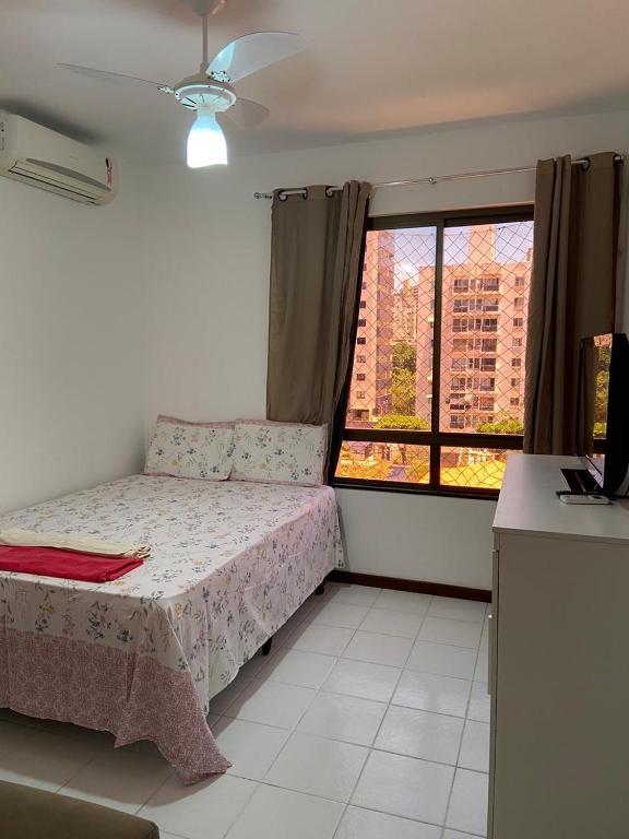  Ampla cobertura com piscina
