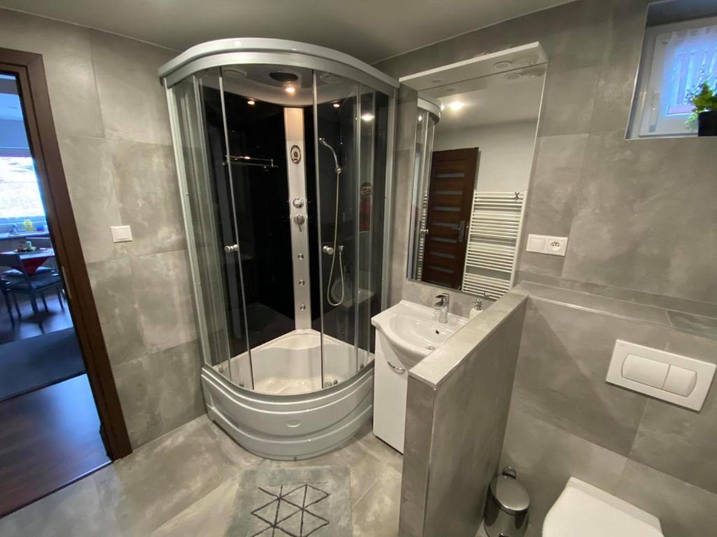 A bathroom at Privat Greta