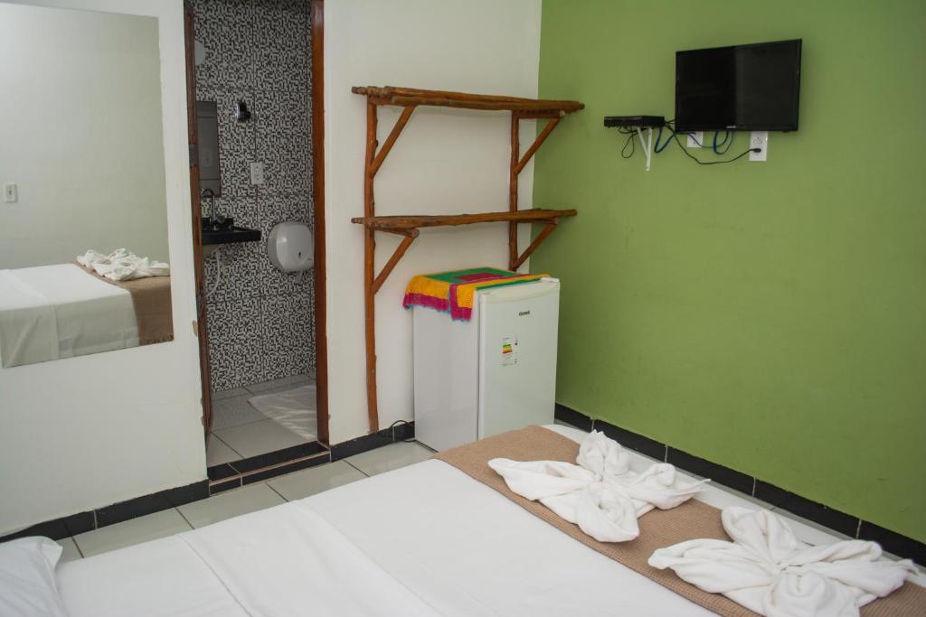  Pousada Jacare Beach