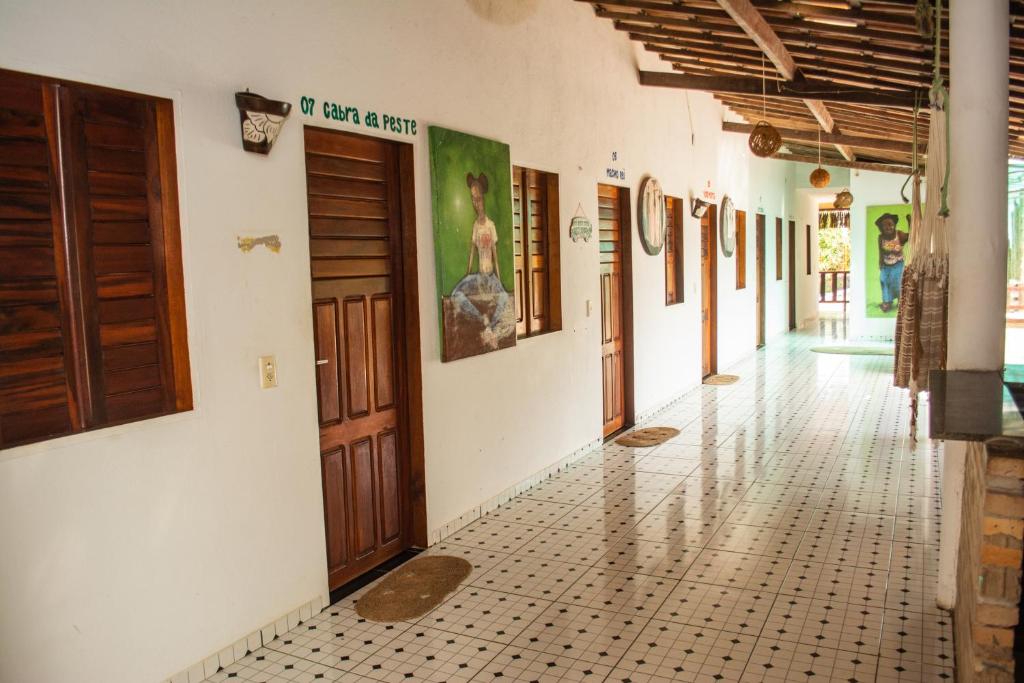  Pousada Jacare Beach