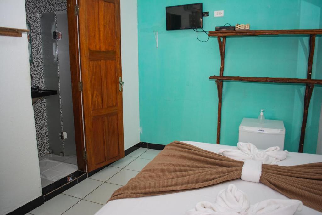  Pousada Jacare Beach