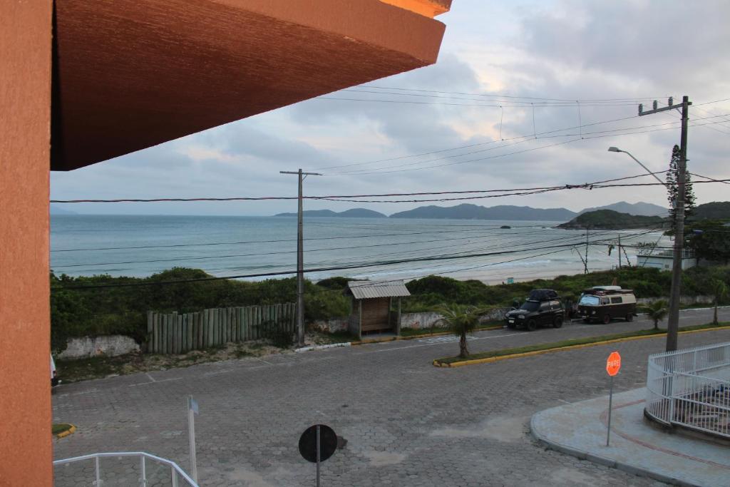  Praia de Quatro Ilhas a 50 metros do mar