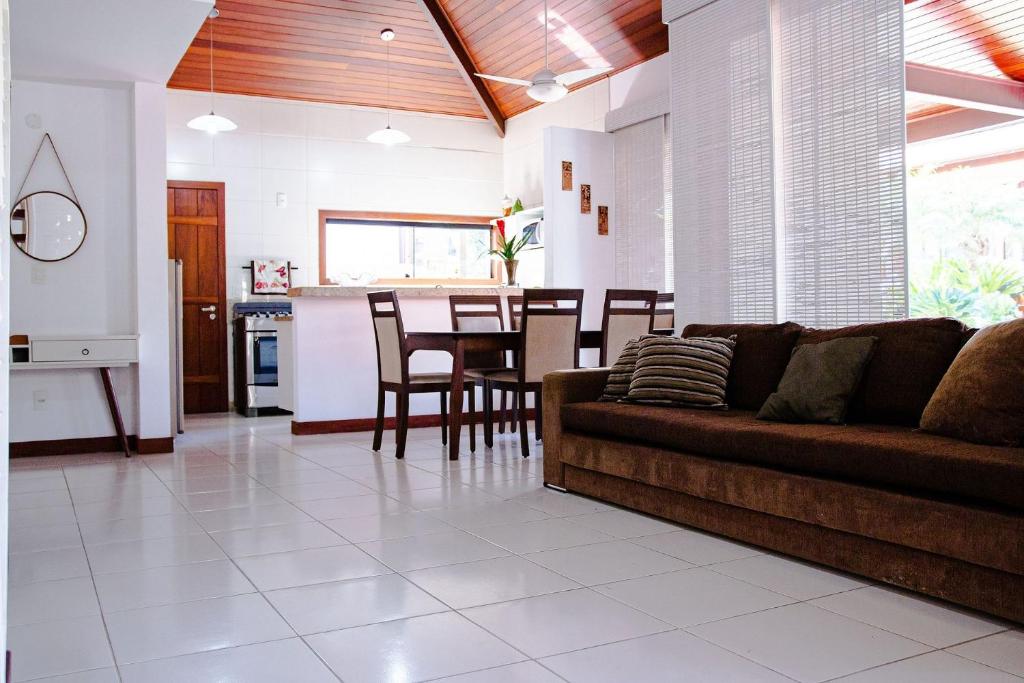  Casa espaçosa próxima a praia de Geribá