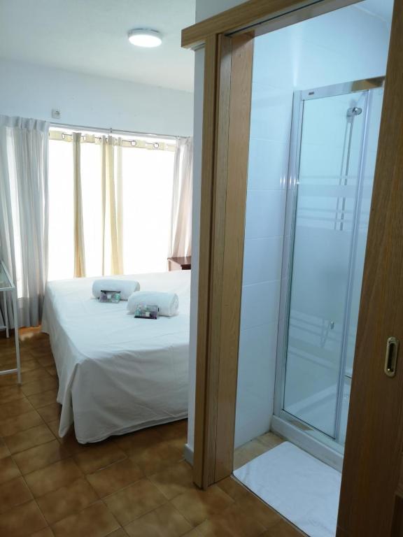 Motel lavapies - Double Room With Private Bathroom