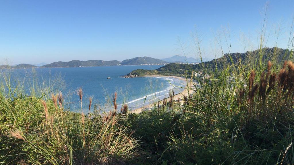  Praia de Quatro Ilhas a 50 metros do mar