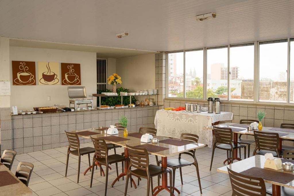  Iracema Mar Hotel
