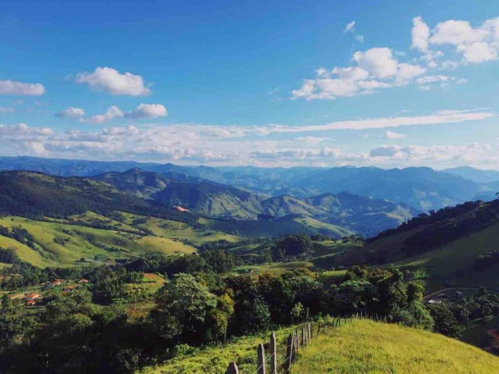  Vista magnífica da Mantiqueira na Vila do Arieiro