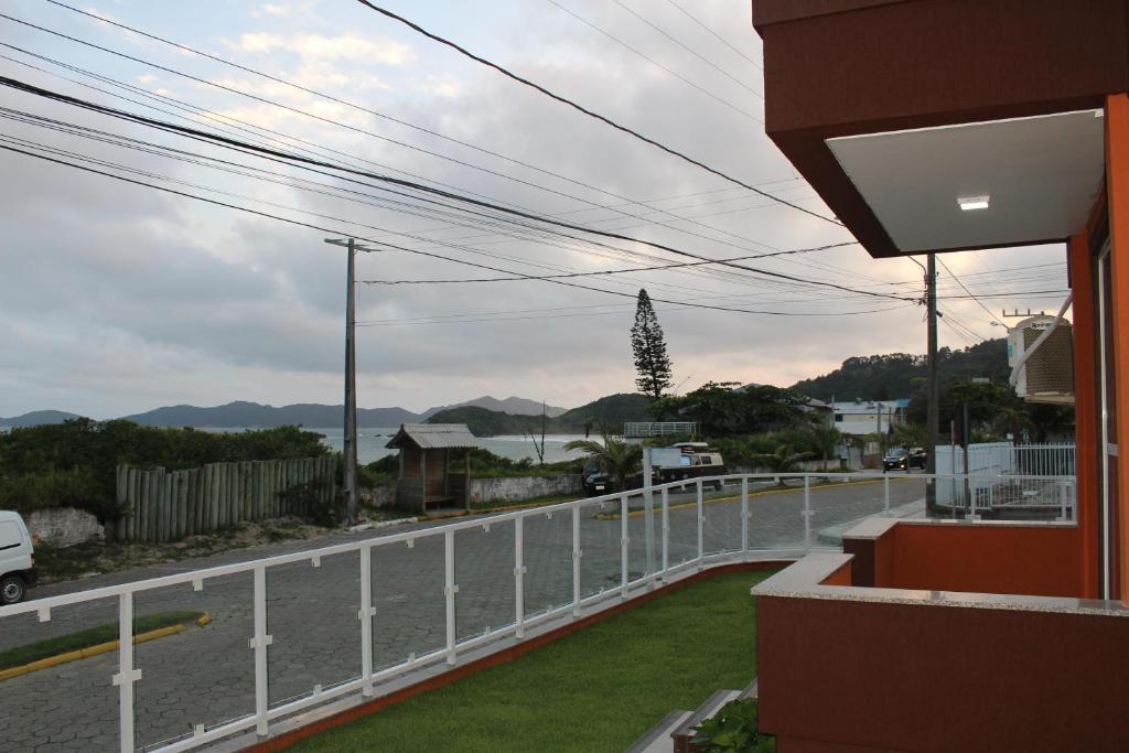  Praia de Quatro Ilhas a 50 metros do mar