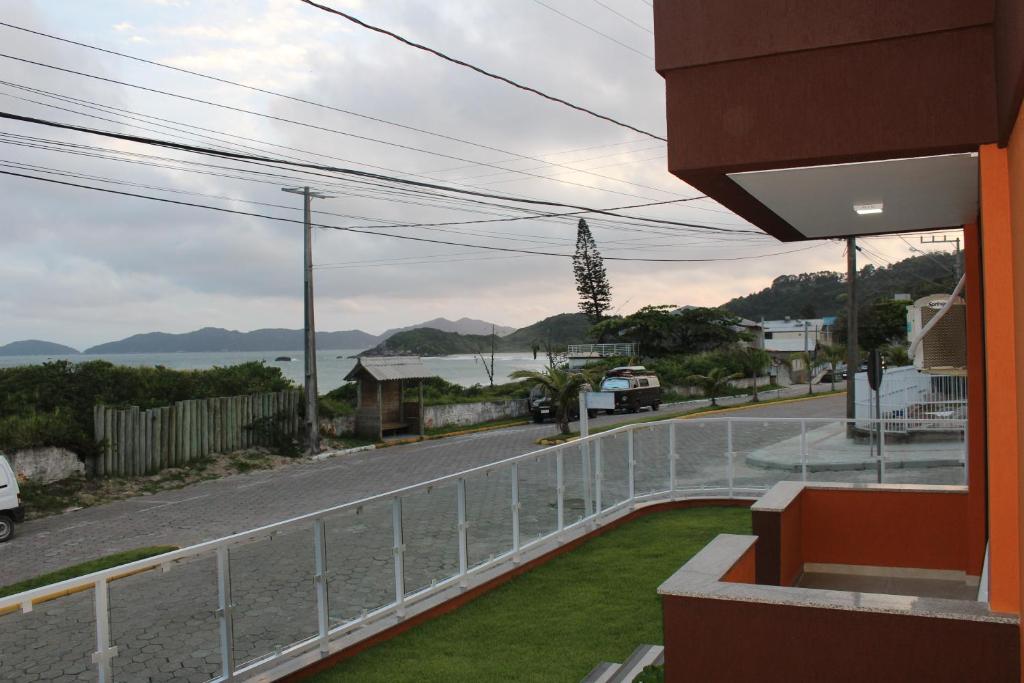  Praia de Quatro Ilhas a 50 metros do mar