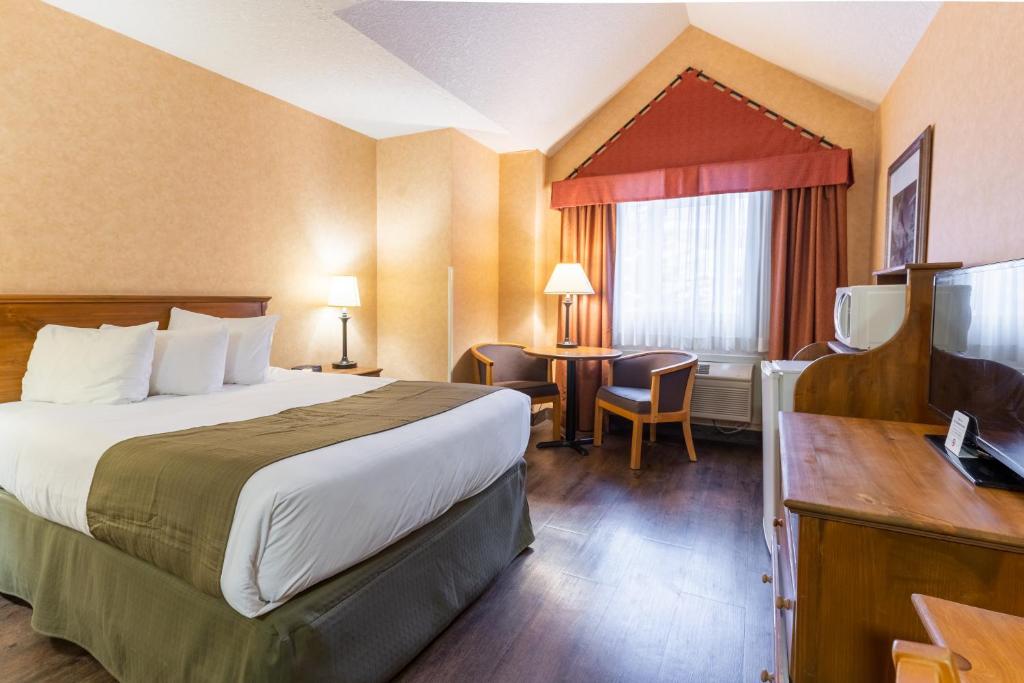 Canmore Inn & Suites - Resim 17