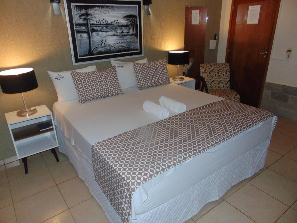  Pousada La Luna dos Pireneus -