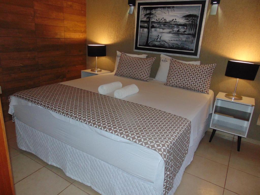  Pousada La Luna dos Pireneus -