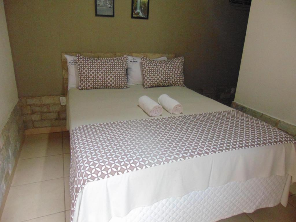  Pousada La Luna dos Pireneus -