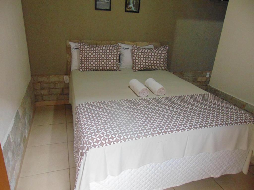  Pousada La Luna dos Pireneus -