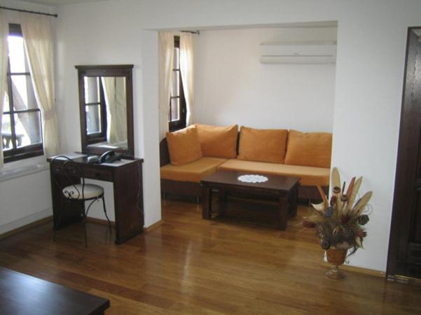 Posezení v ubytování Gurko Hotel