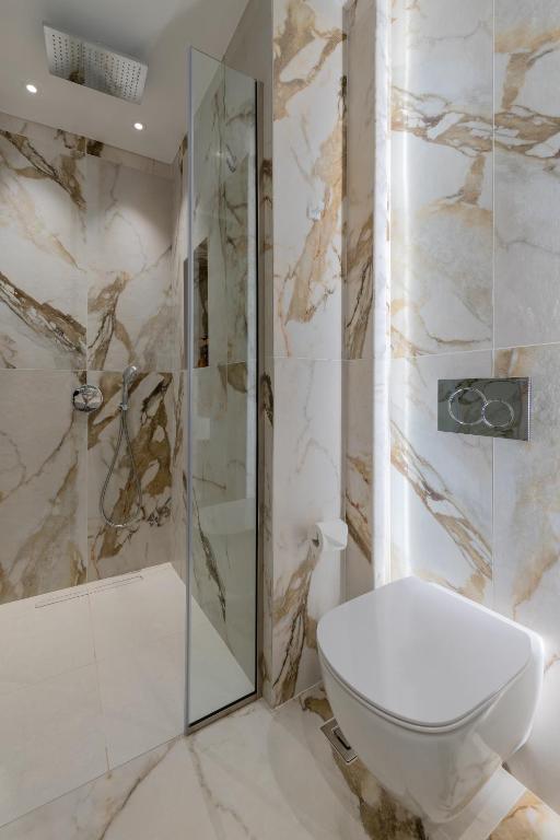 City Lion by Semavί - 6