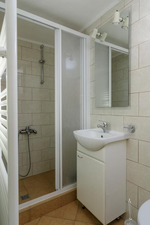 Koupelna v ubytování Apartments Meri
