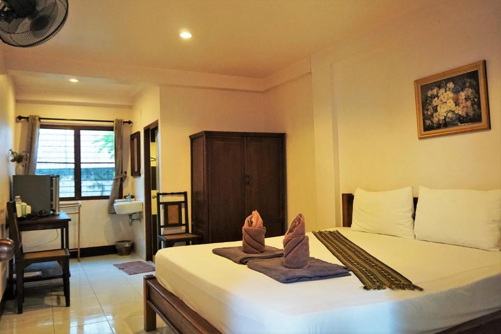 My Mum Home, SHA Plus Certified - Superior Double Room With Fan