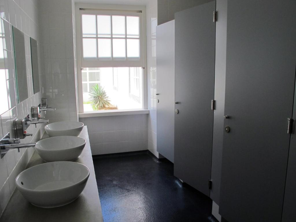 Koupelna v ubytování Azores Youth Hostels - Sao Miguel