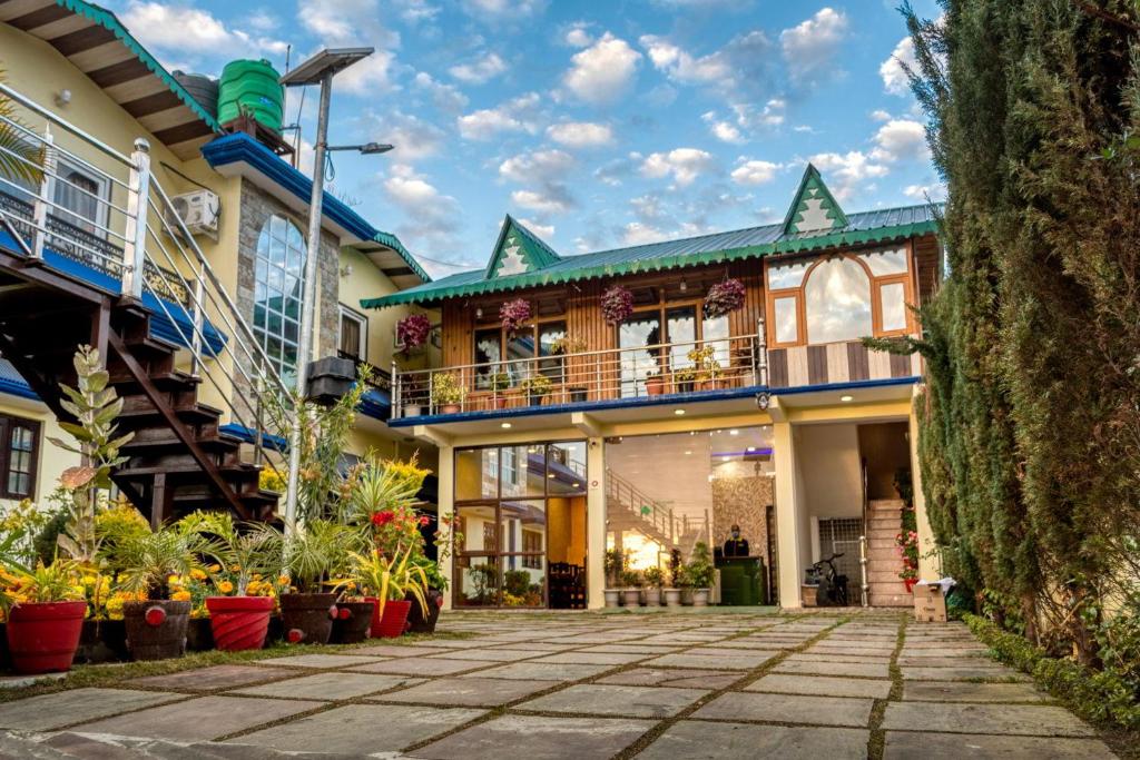 The Walnut Creek - Housity