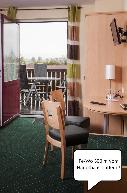 Gästehaus Scharfe Kurve - Two-Bedroom Apartment