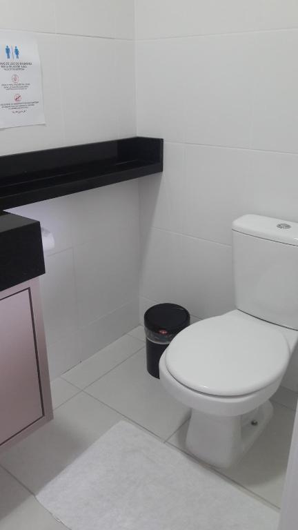 Florianópolis Canasvieiras Apartamento inteiro 3 quartos com ar piscina playground 2 garagens