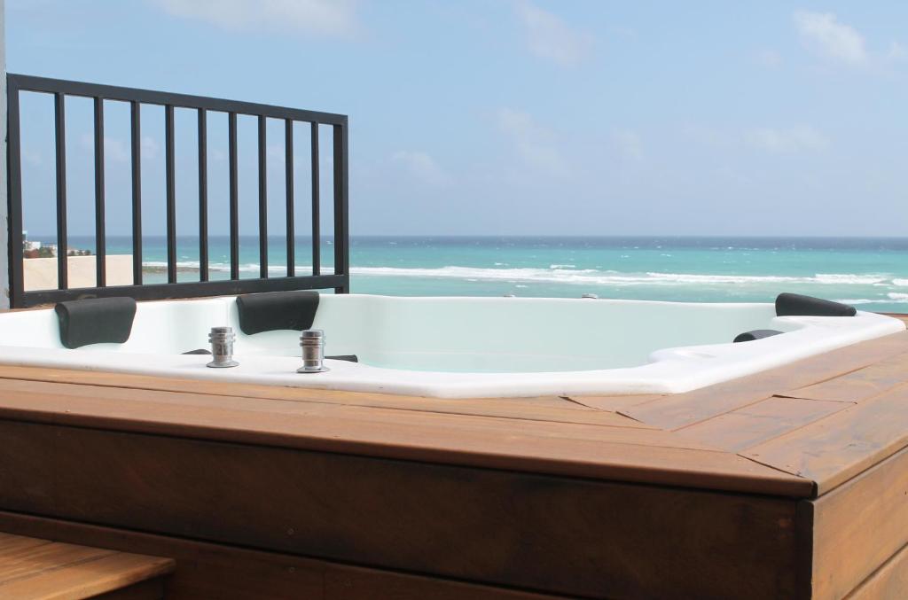 New Luxury Beachfront Penthouse