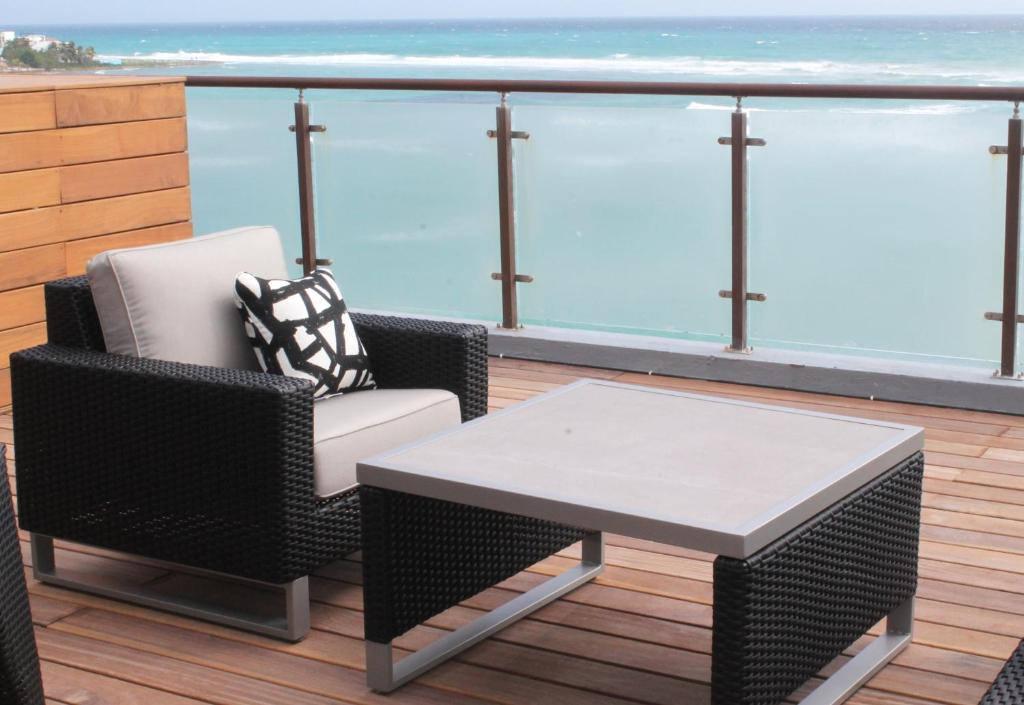 New Luxury Beachfront Penthouse