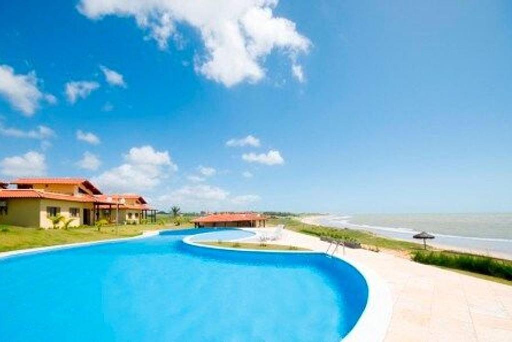  Chalé condomínio beira mar em Zumbi Beach Resort