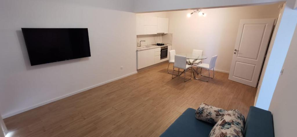 Kuchyň nebo kuchyňský kout v ubytování Apartmani Jolanda