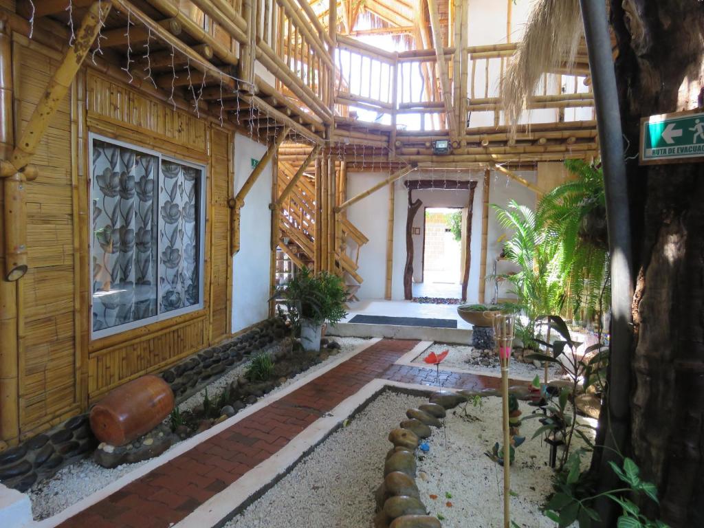 Tatacoa Star Eco Hotel - 带私人浴室的三室