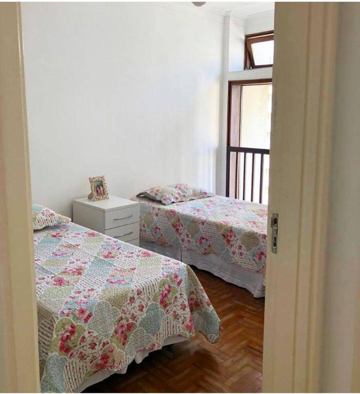  APARTAMENTO - GUARUJÁ PITANGUEIRAS