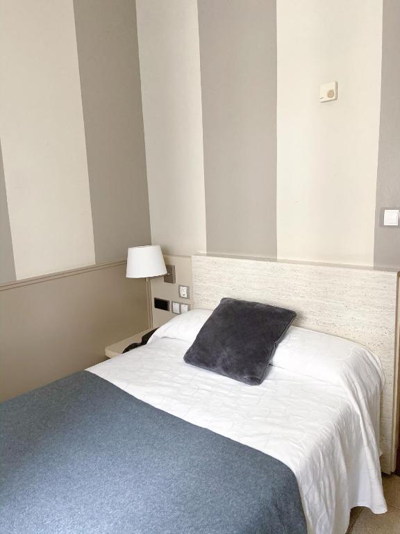 Hotel Rio Arga - Resim 33