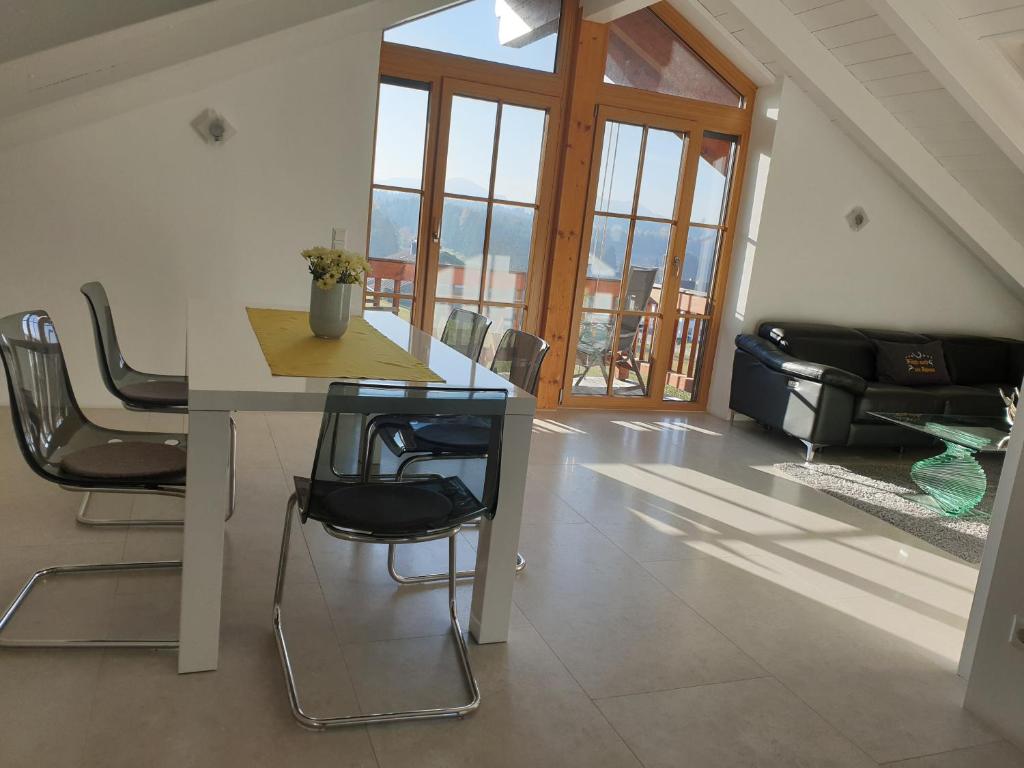 Fotografie z fotogalerie ubytování Ferienwohnung Siglreitmaier v destinaci Chieming