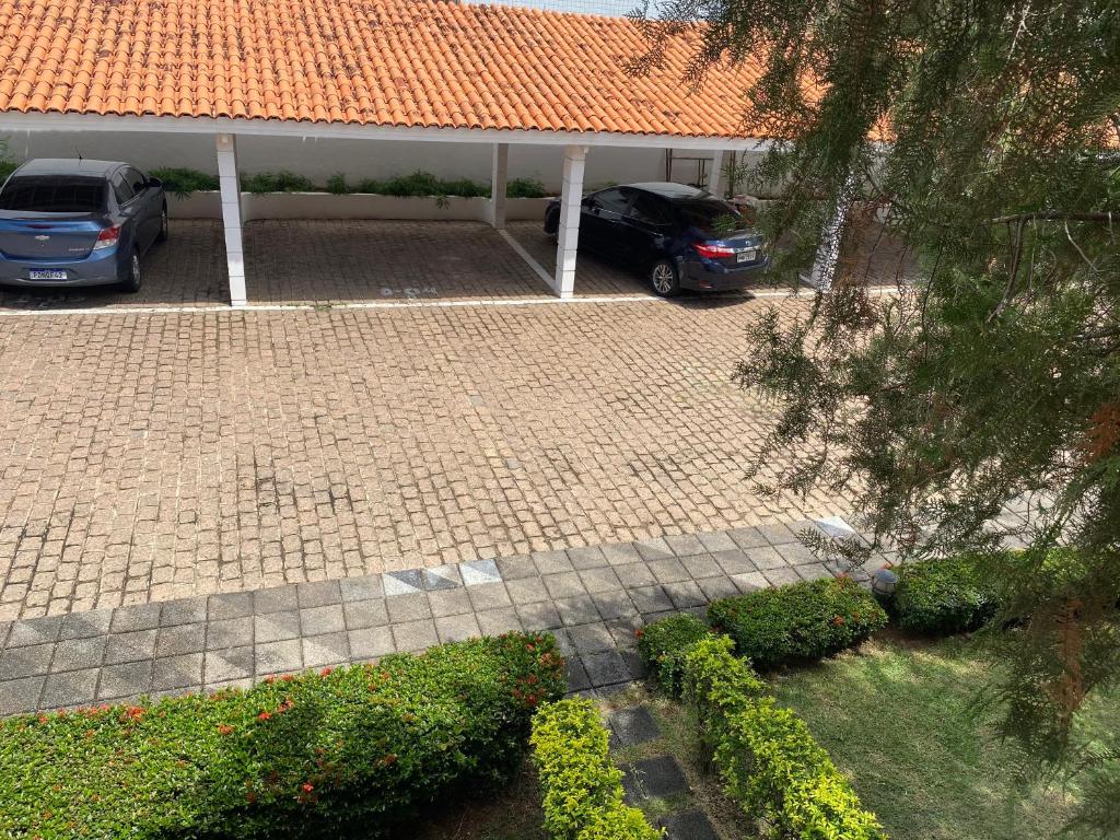  casa em condomínio com 2 suítes